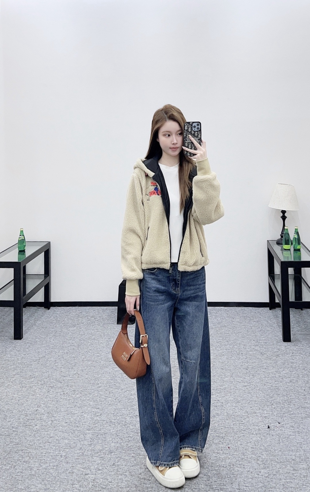 NO:696202,,,19860909,,,Women's clothing