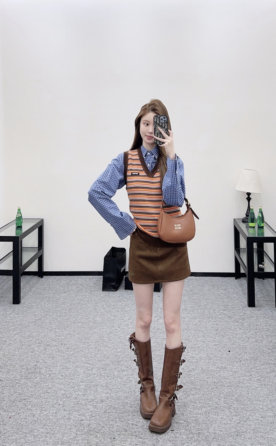 NO:697060,,,19860909,,,Women's clothing