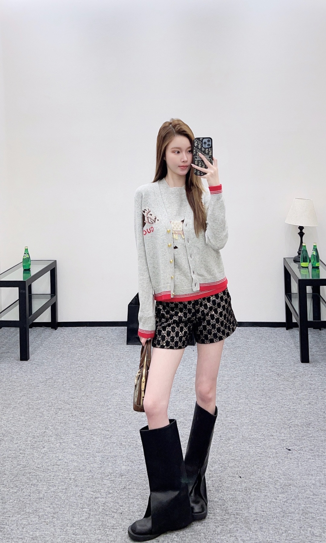 NO:707901,,,19860909,,,Women's clothing