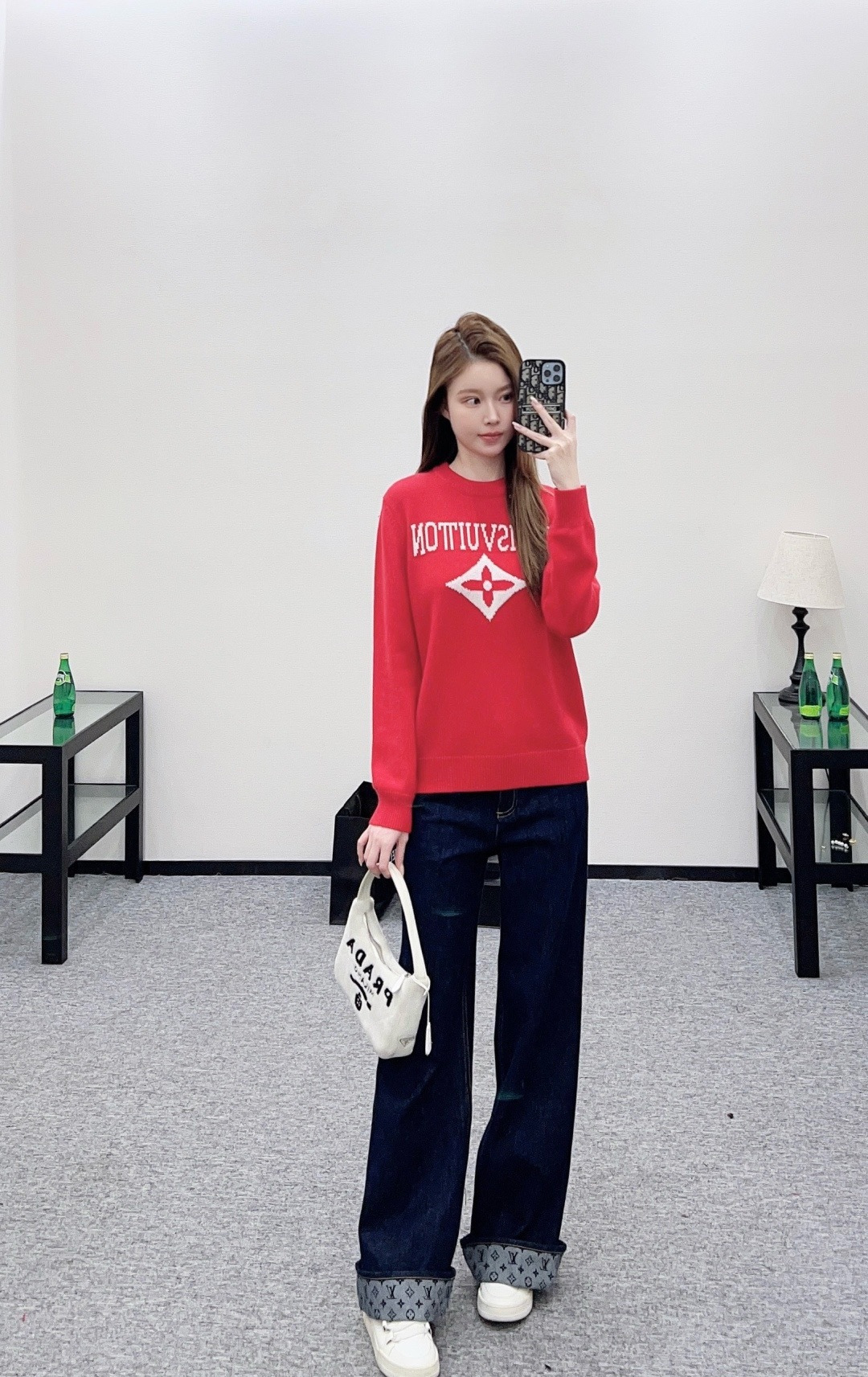 NO:707942,,,19860909,,,Women's clothing