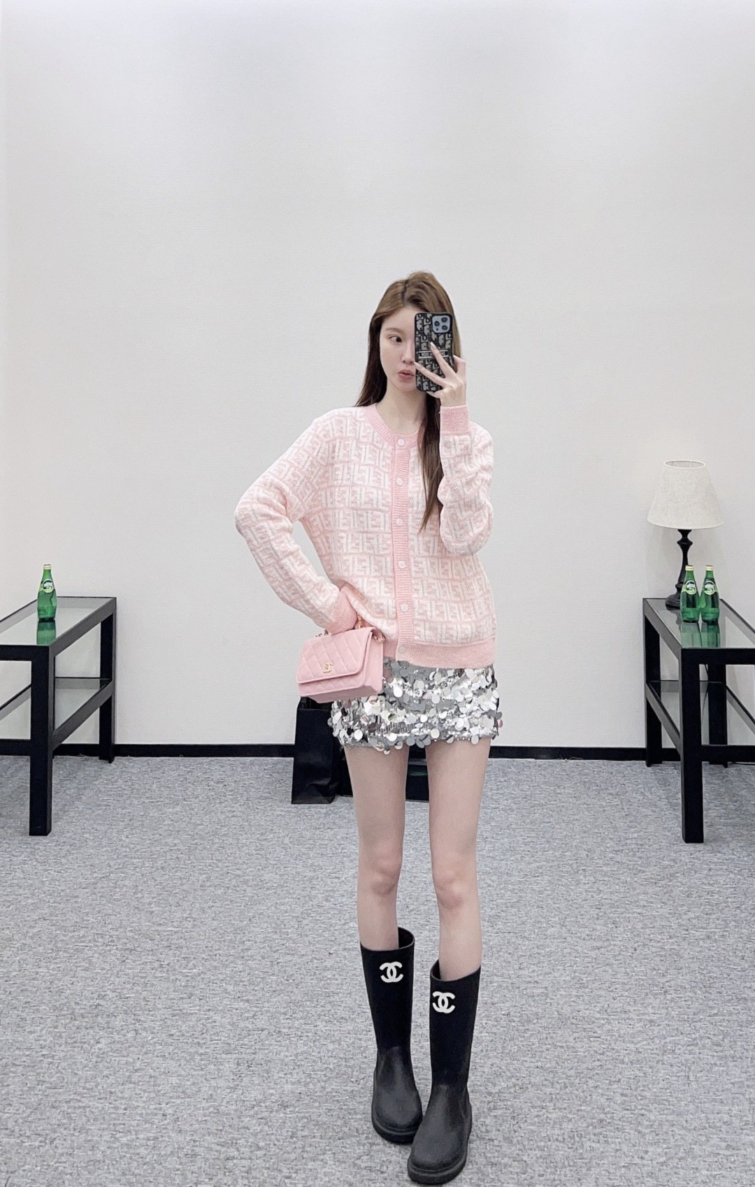 NO:707952,,,19860909,,,Women's clothing