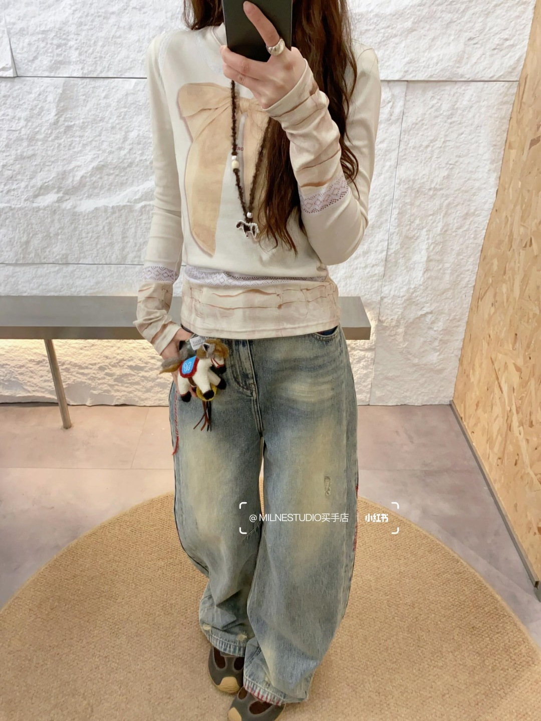 NO:708362,,,19860909,,,Women's clothing