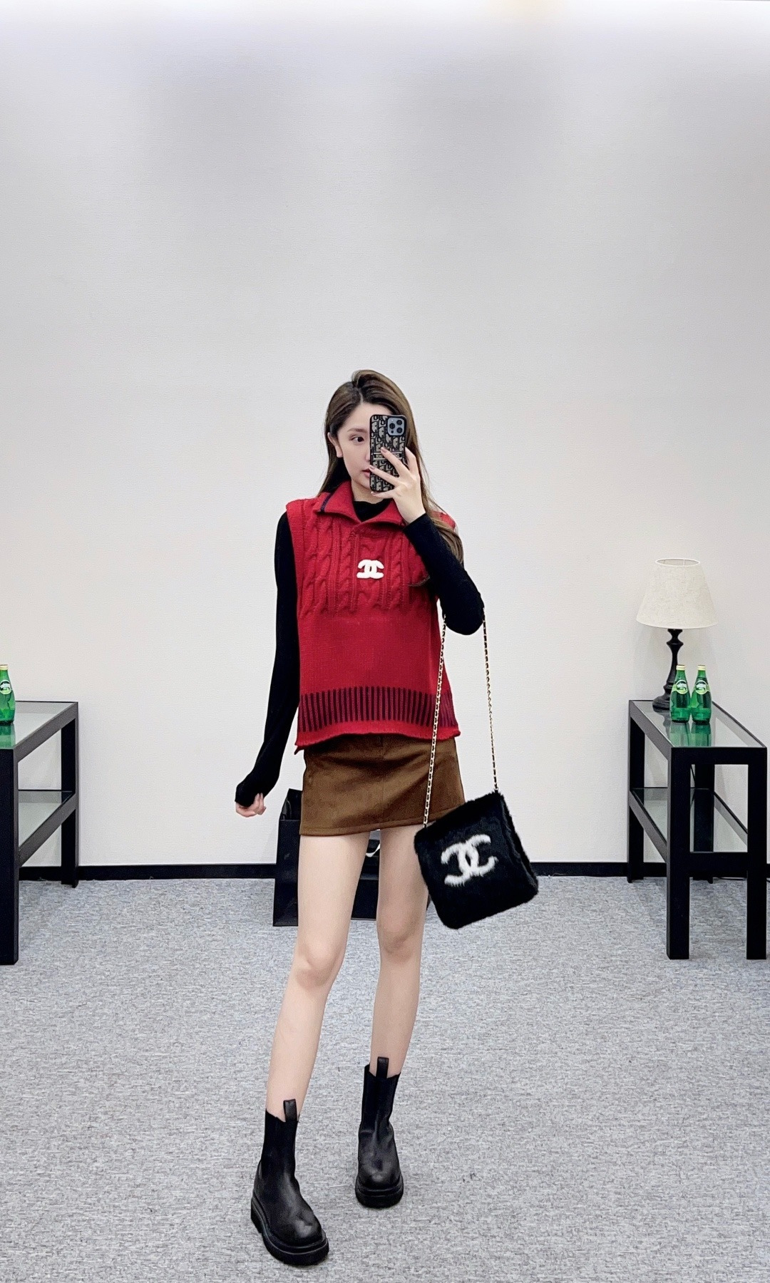 NO:708651,,,19860909,,,Women's clothing