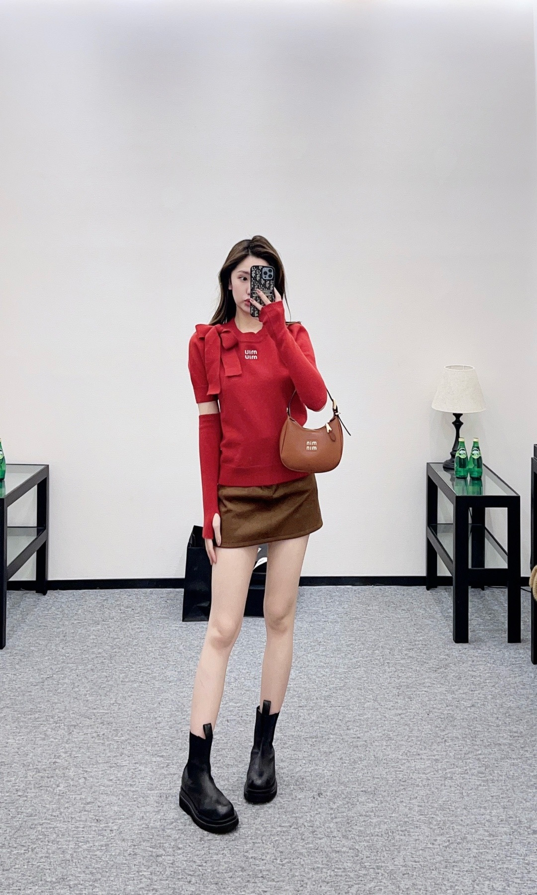 NO:708632,,,19860909,,,Women's clothing