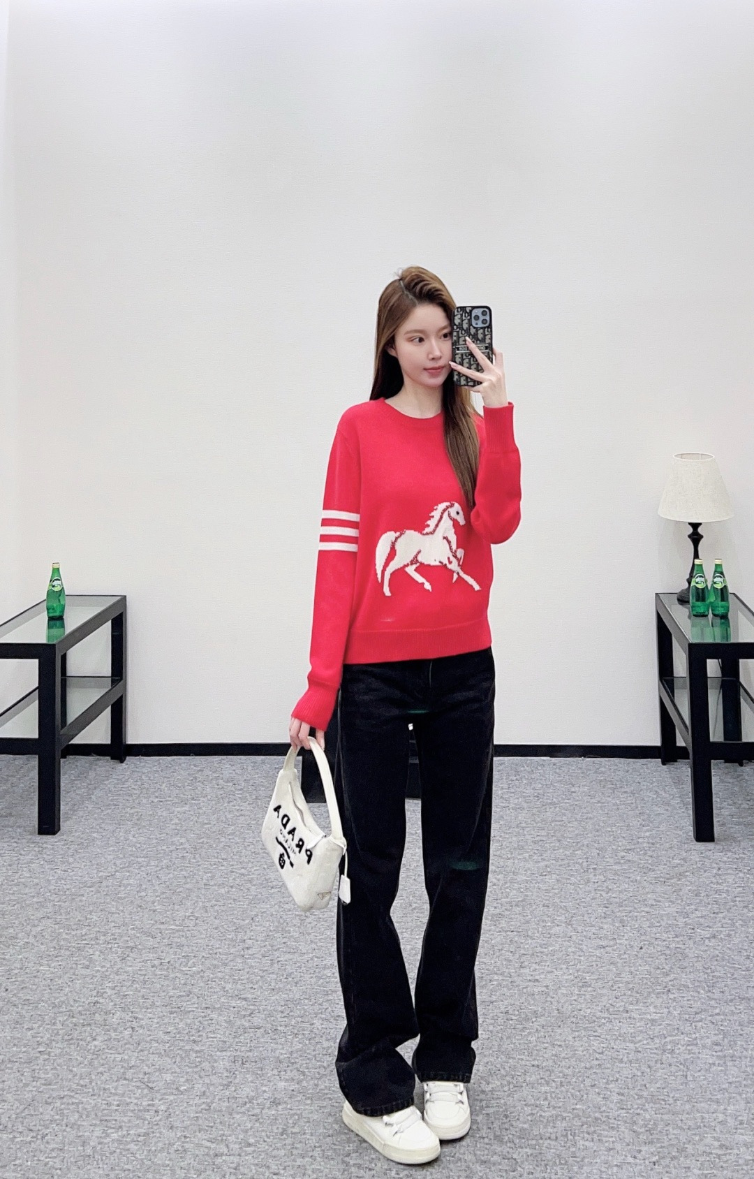 NO:708620,,,19860909,,,Women's clothing