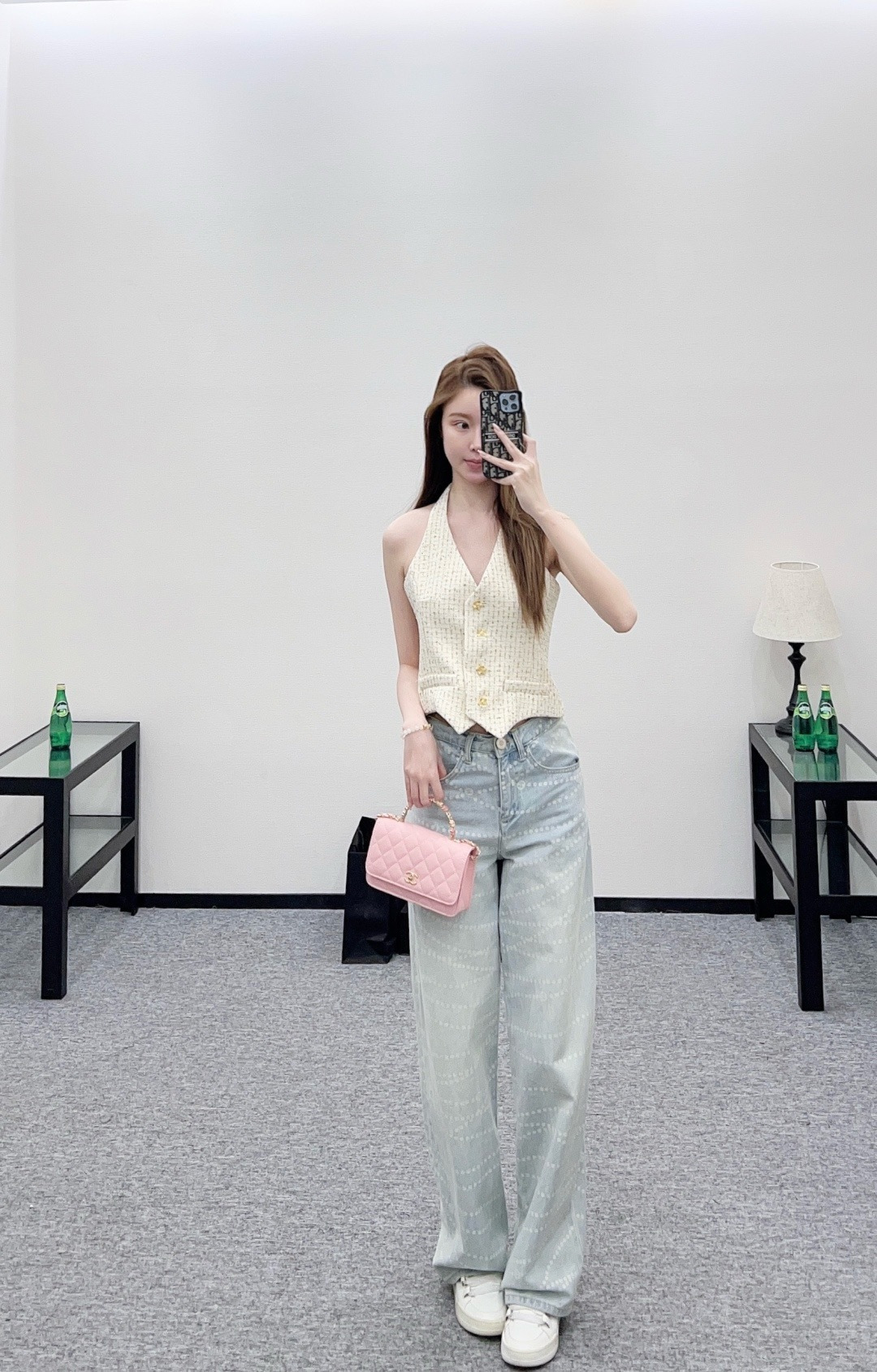 NO:709043,,,19860909,,,Women's clothing