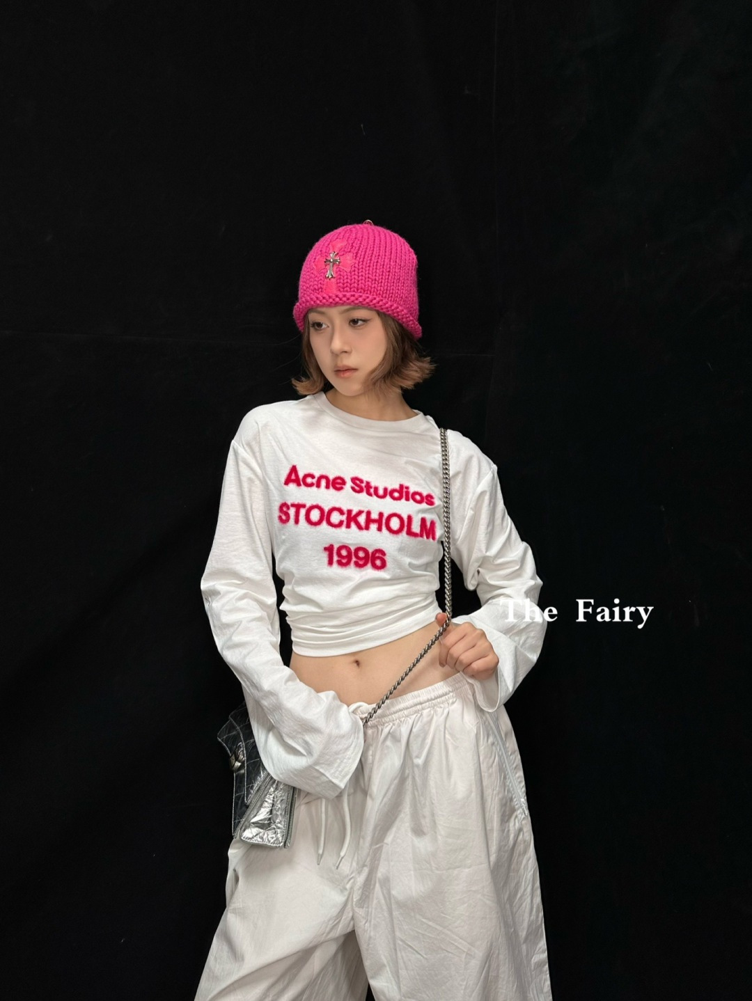 NO:709297,,,19860909,,,Women's clothing