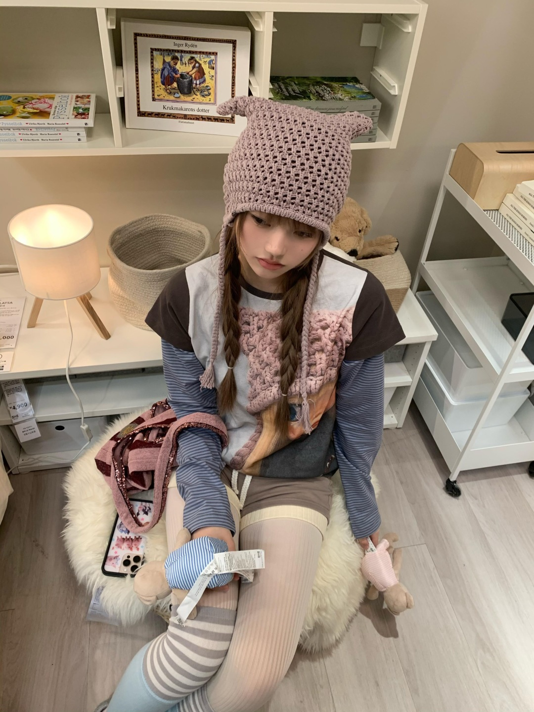 NO:709290,,,19860909,,,Women's clothing