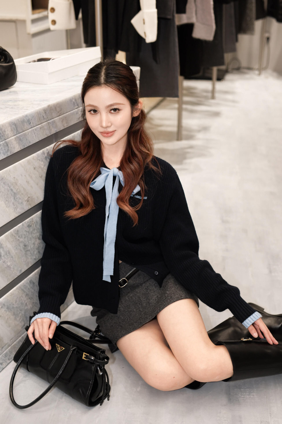 NO:709279,,,19860909,,,Women's clothing