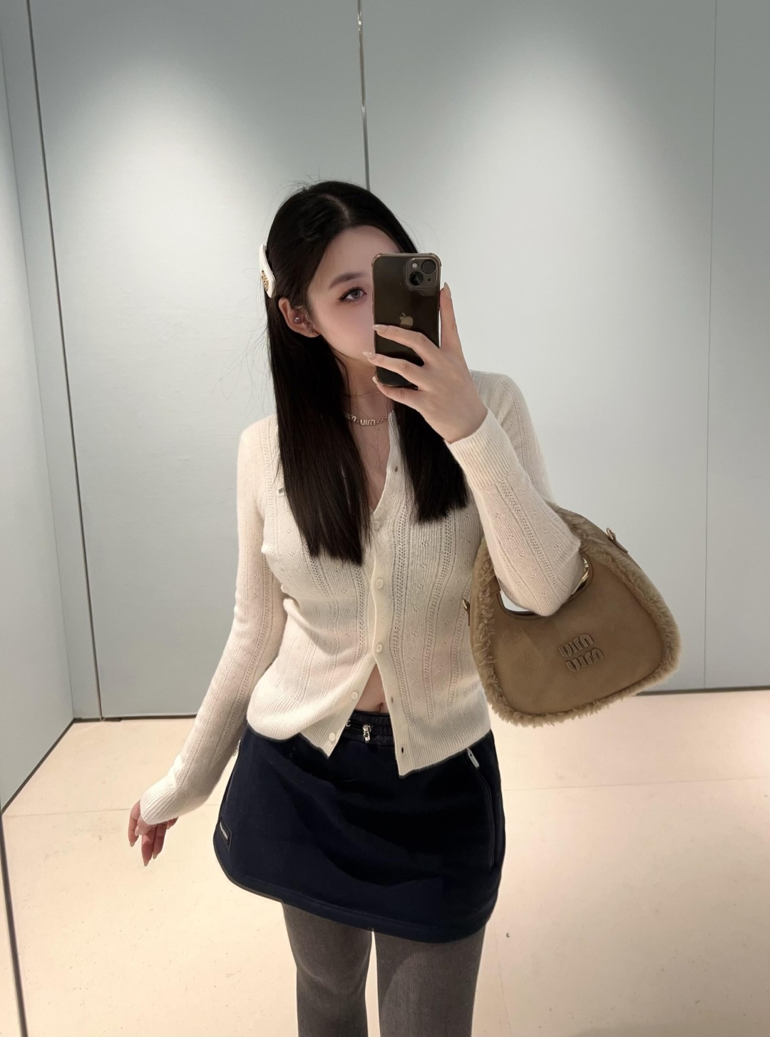 NO:709319,,,19860909,,,Women's clothing