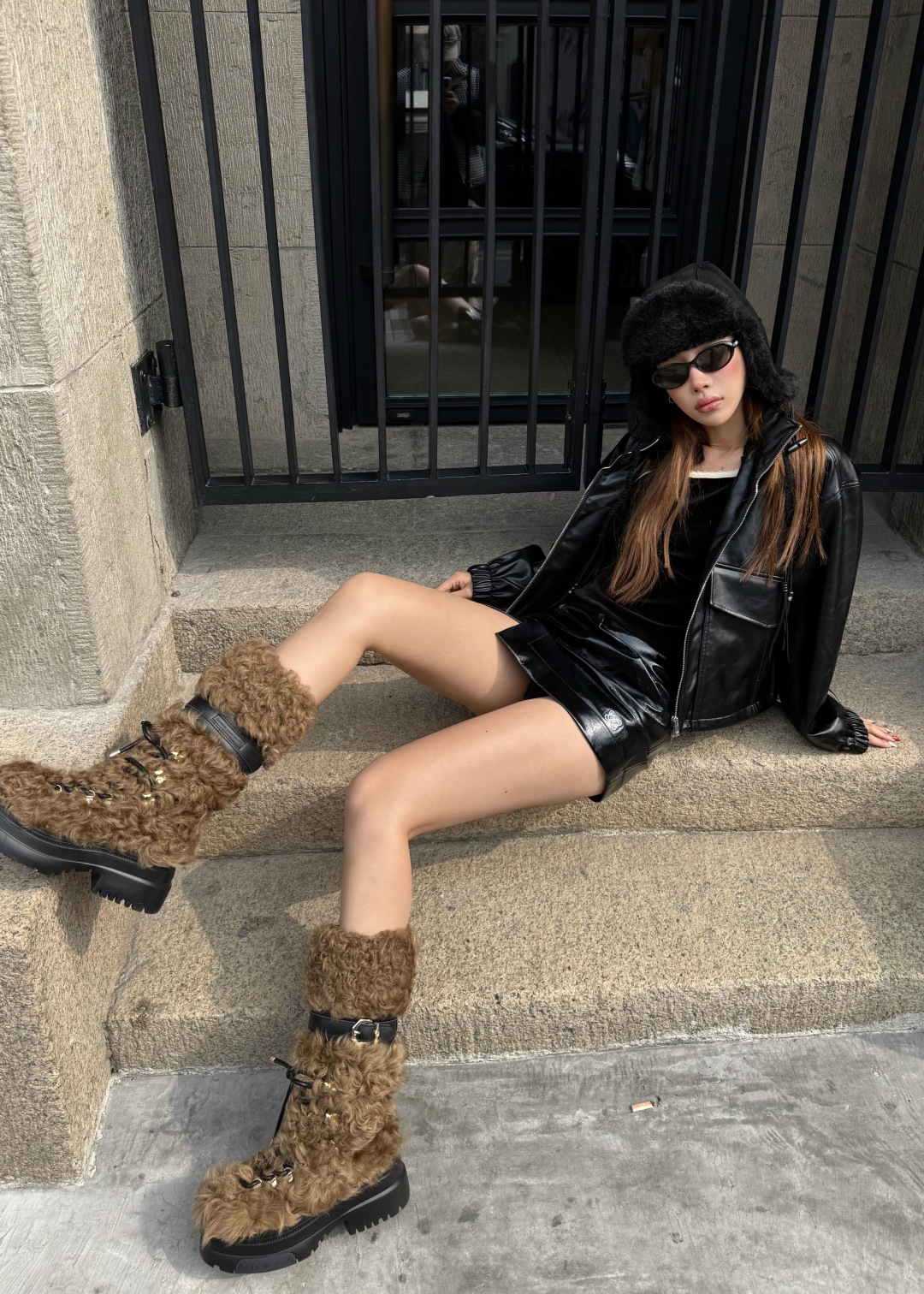 NO:709730,,,19860909,,,Women's clothing