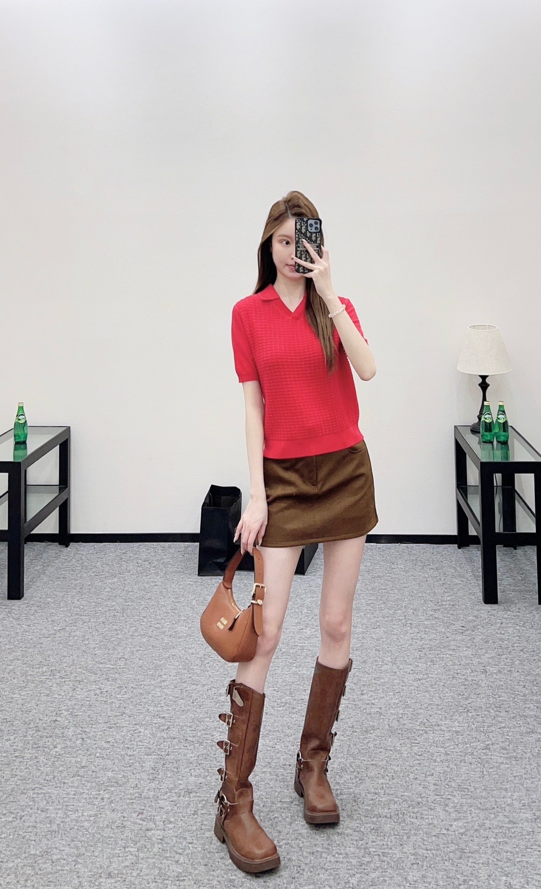 NO:709683,,,19860909,,,Women's clothing