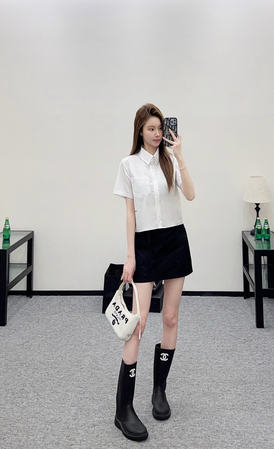 NO:709703,,,19860909,,,Women's clothing