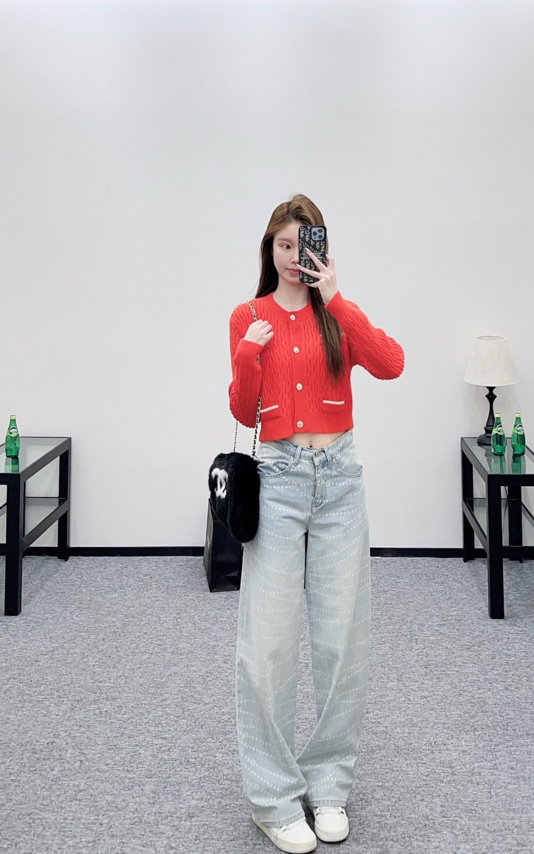 NO:710041,,,19860909,,,Women's clothing