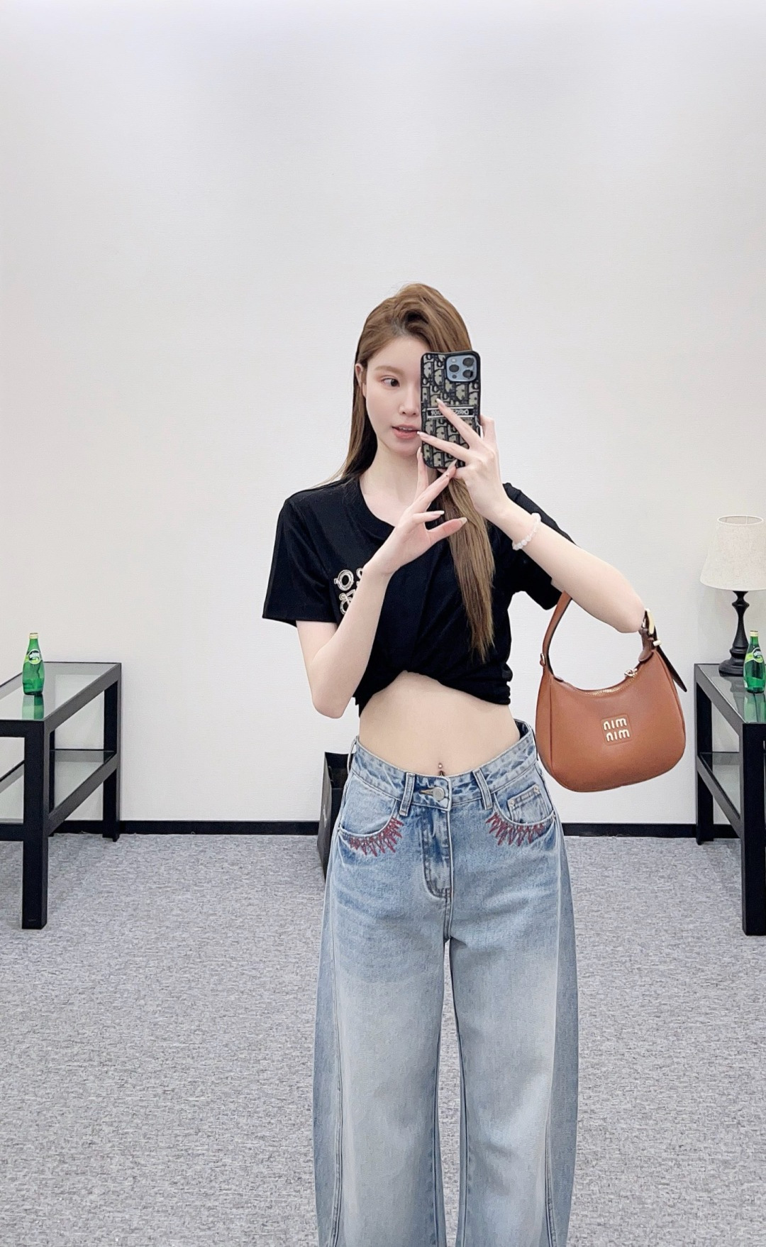 NO:710031,,,19860909,,,Women's clothing