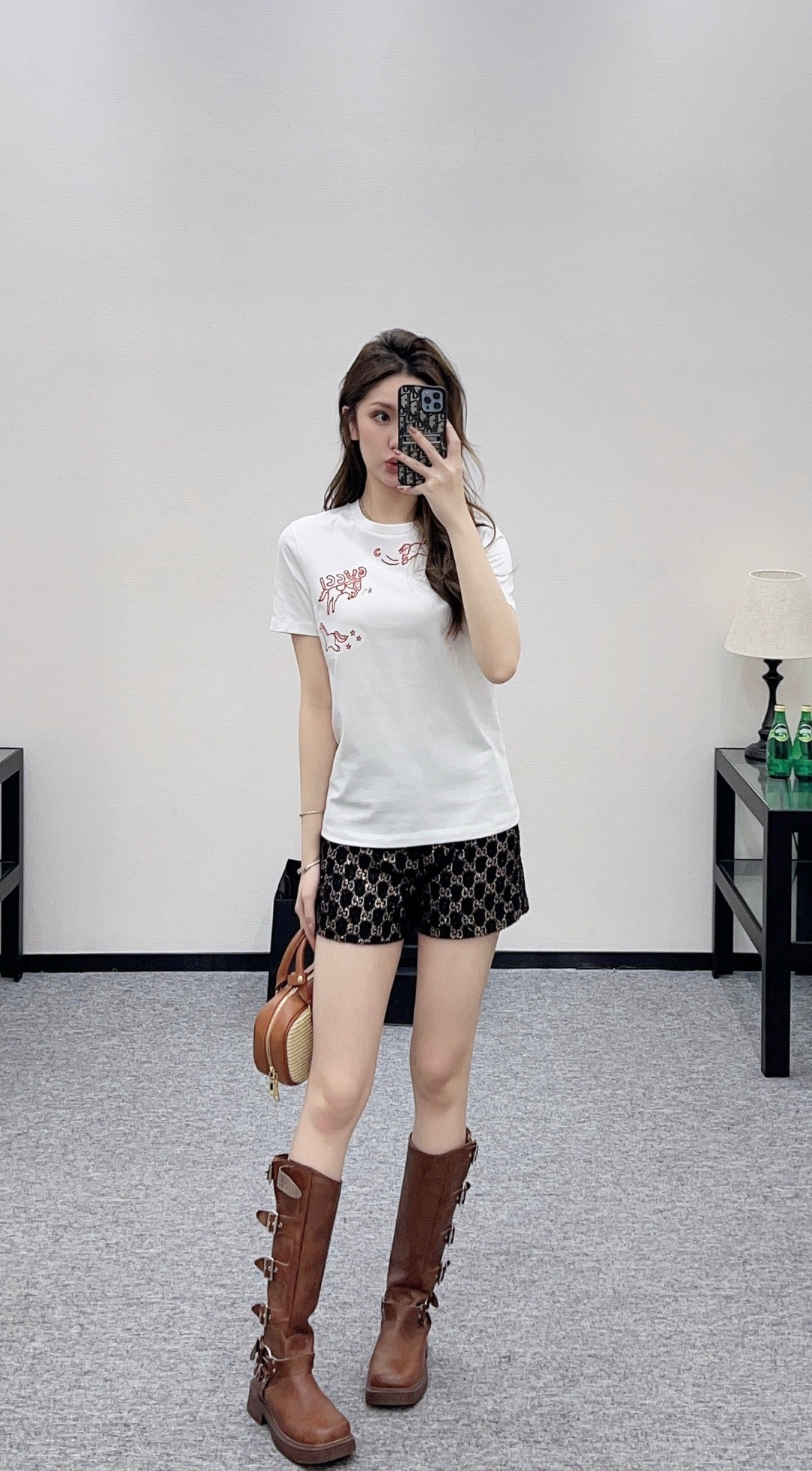 NO:710066,,,19860909,,,Women's clothing