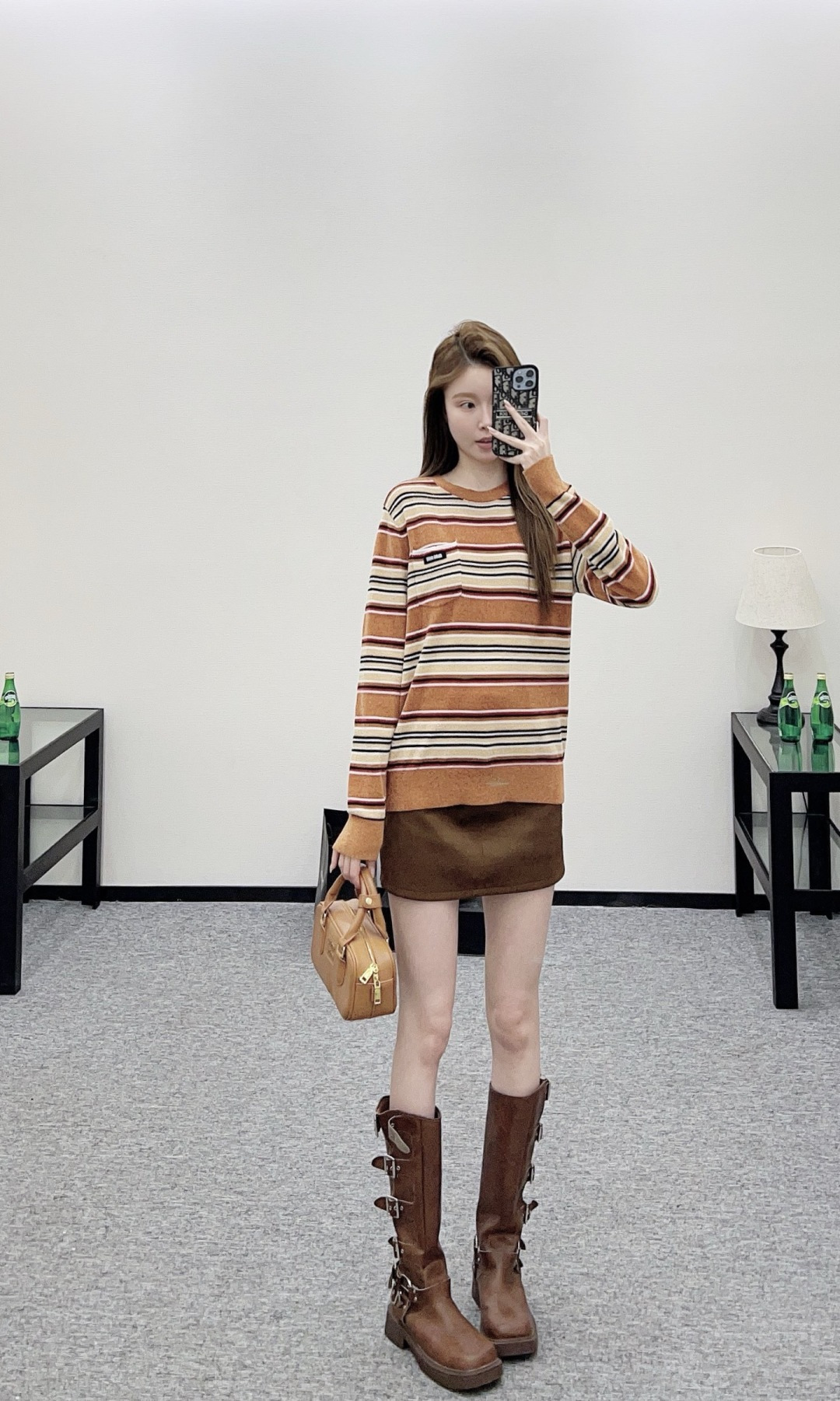 NO:710103,,,19860909,,,Women's clothing