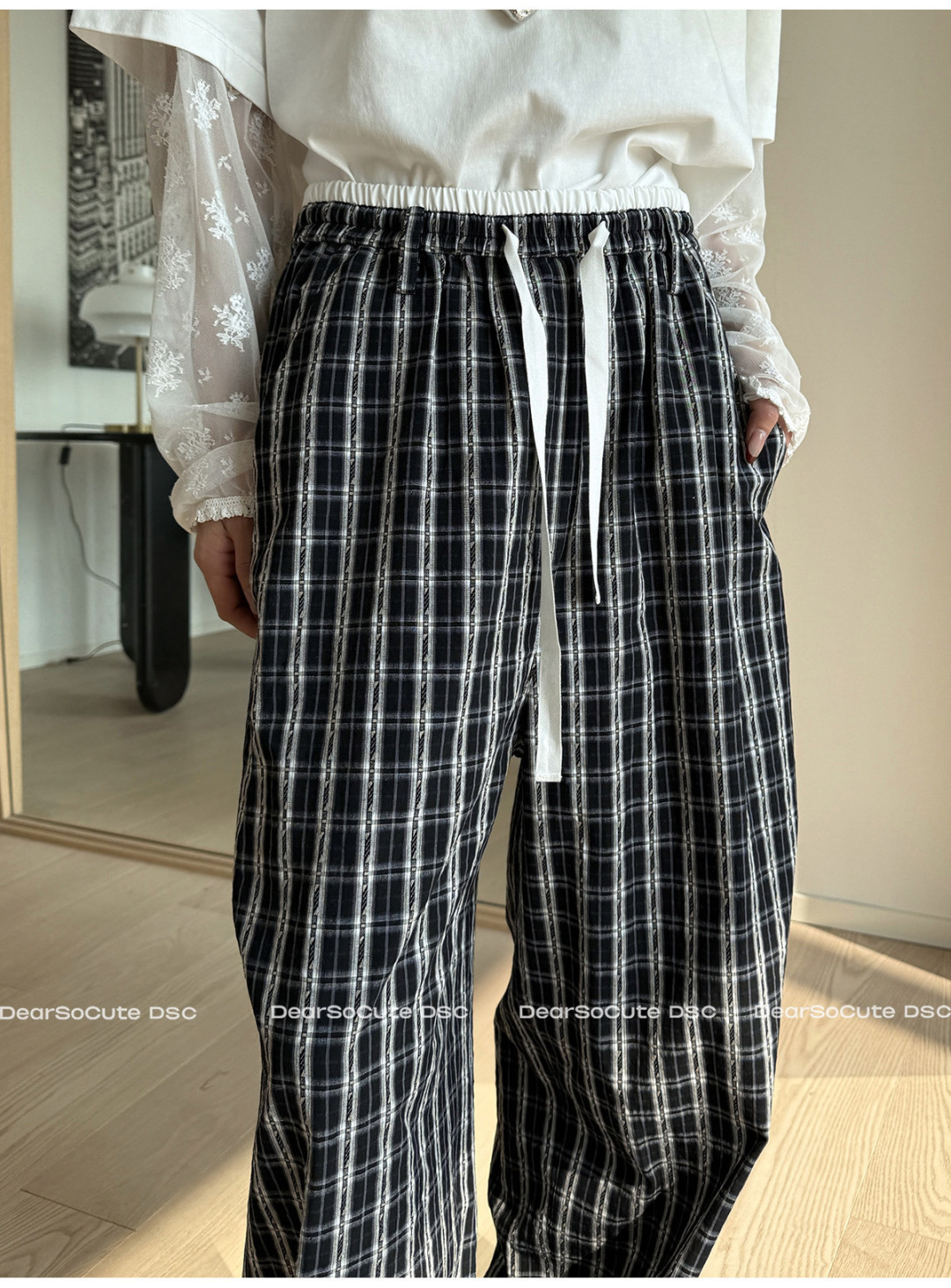 NO:713075,,,19860909,,,Women's clothing