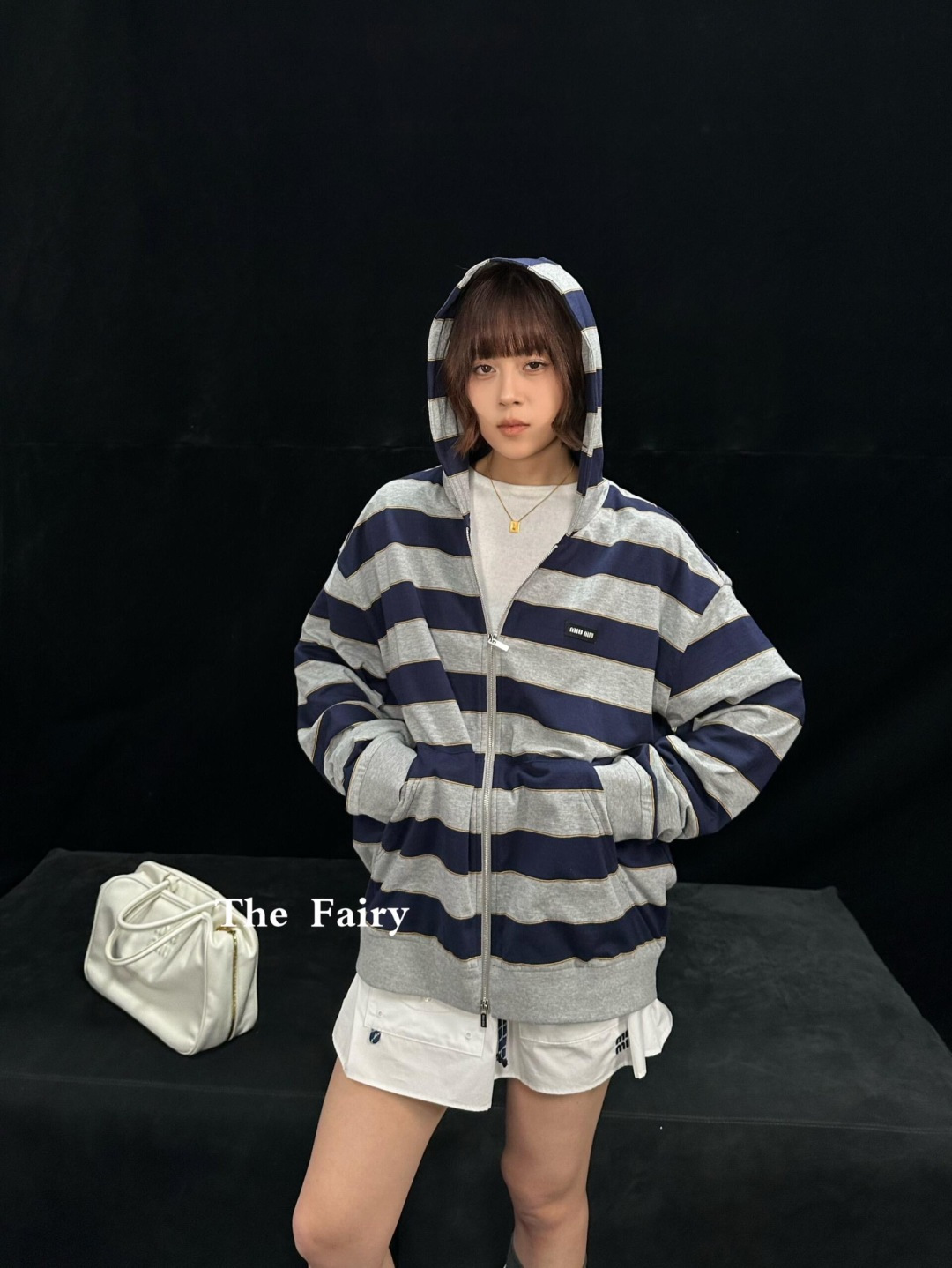 NO:713066,,,19860909,,,Women's clothing