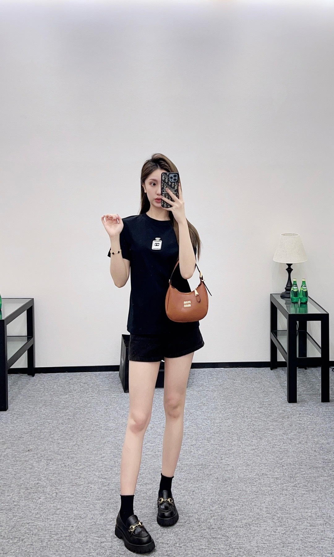 NO:713087,,,19860909,,,Women's clothing