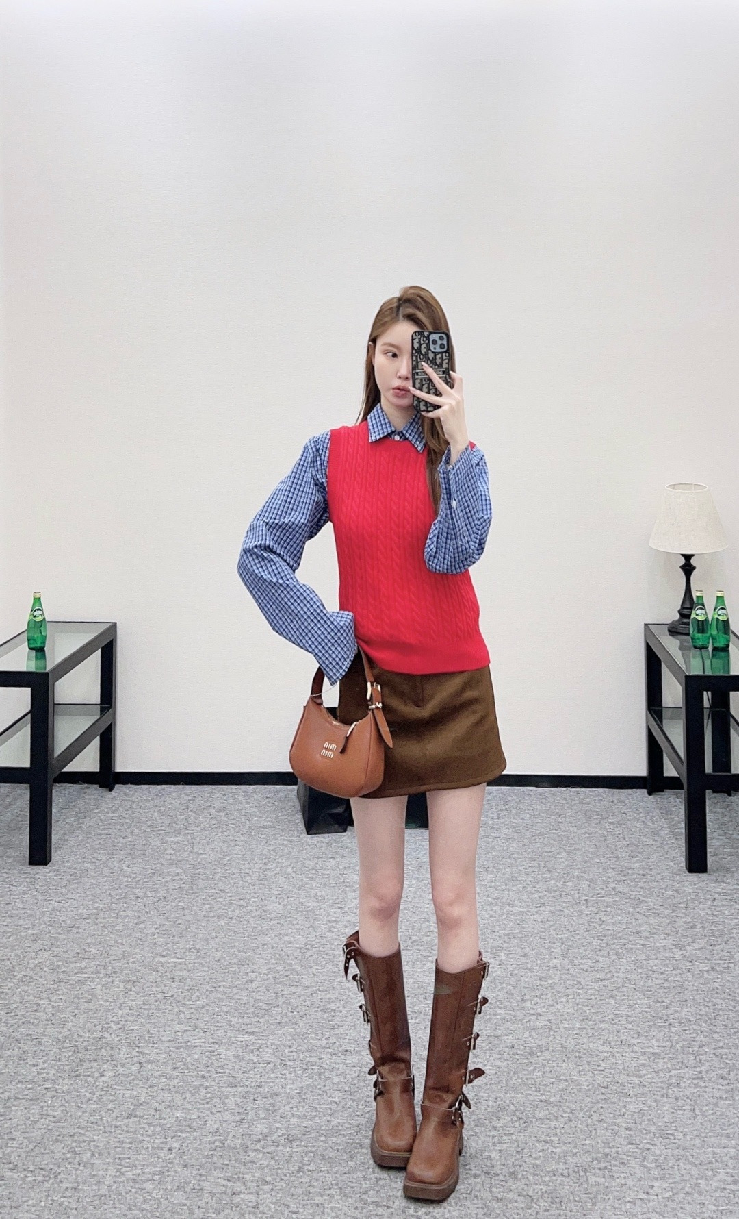 NO:713093,,,19860909,,,Women's clothing