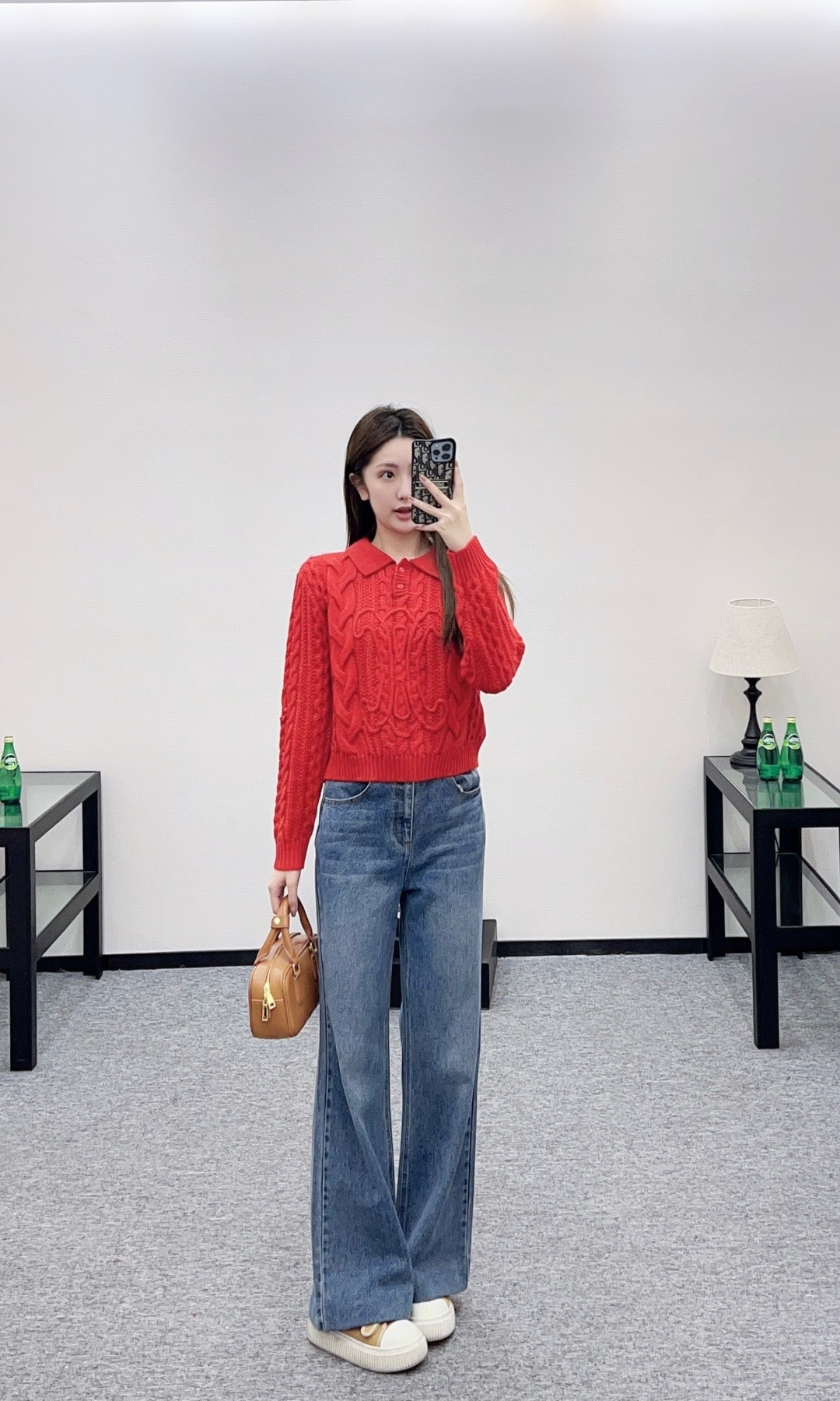 NO:713152,,,19860909,,,Women's clothing