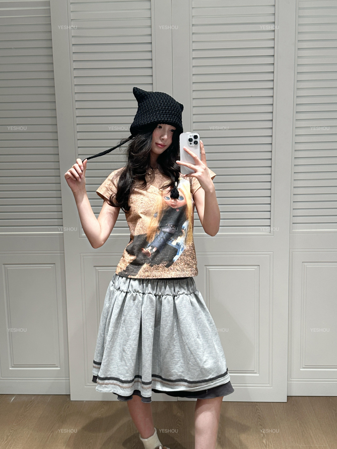 NO:716068,,,19860909,,,Women's clothing