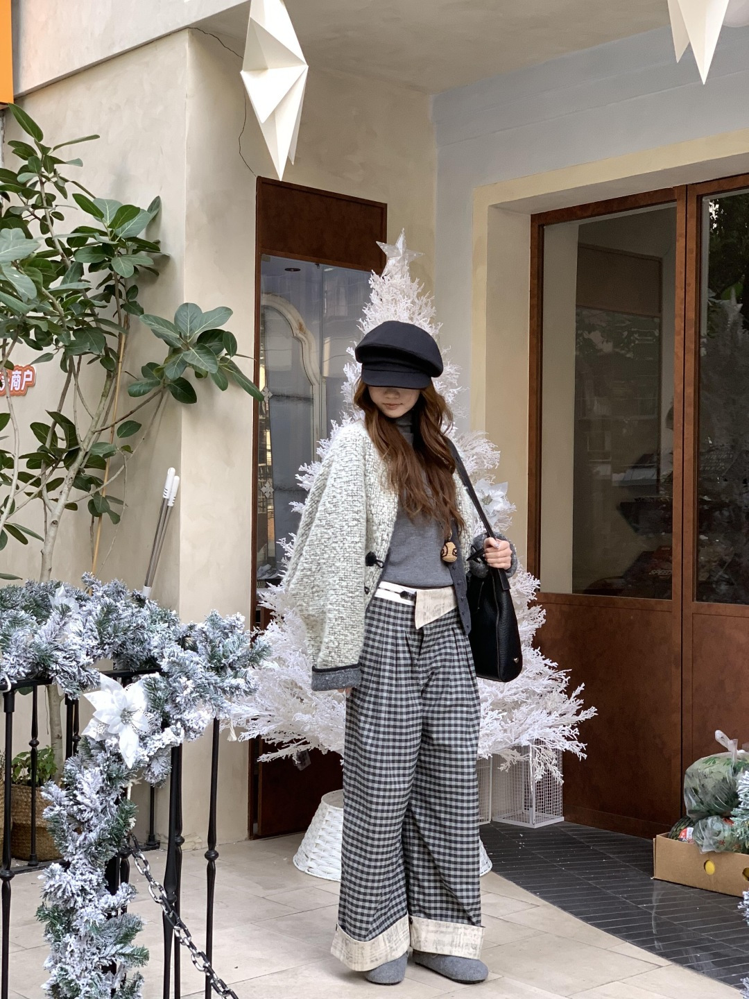 NO:716501,,,19860909,,,Women's clothing