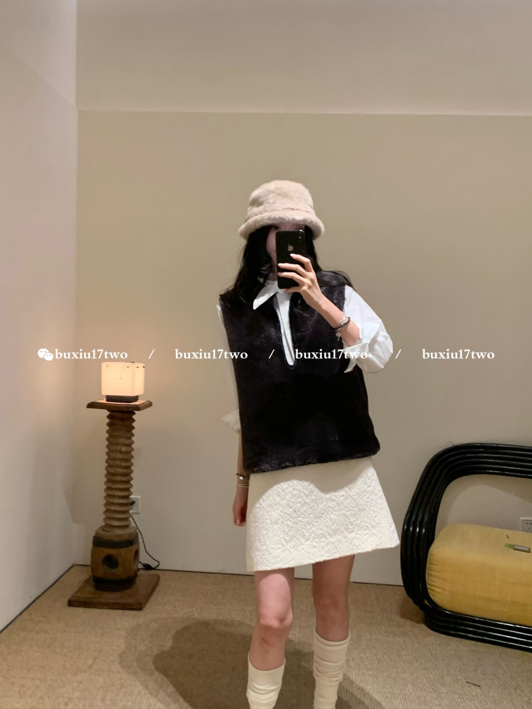 NO:716764,,,19860909,,,Women's clothing