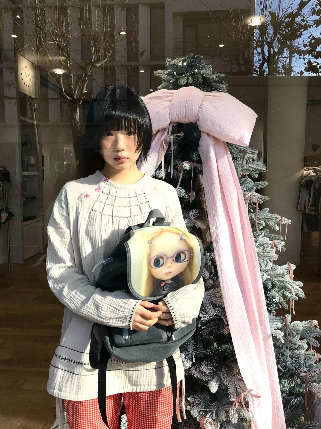 NO:728822,,,19860909,,,Women's clothing