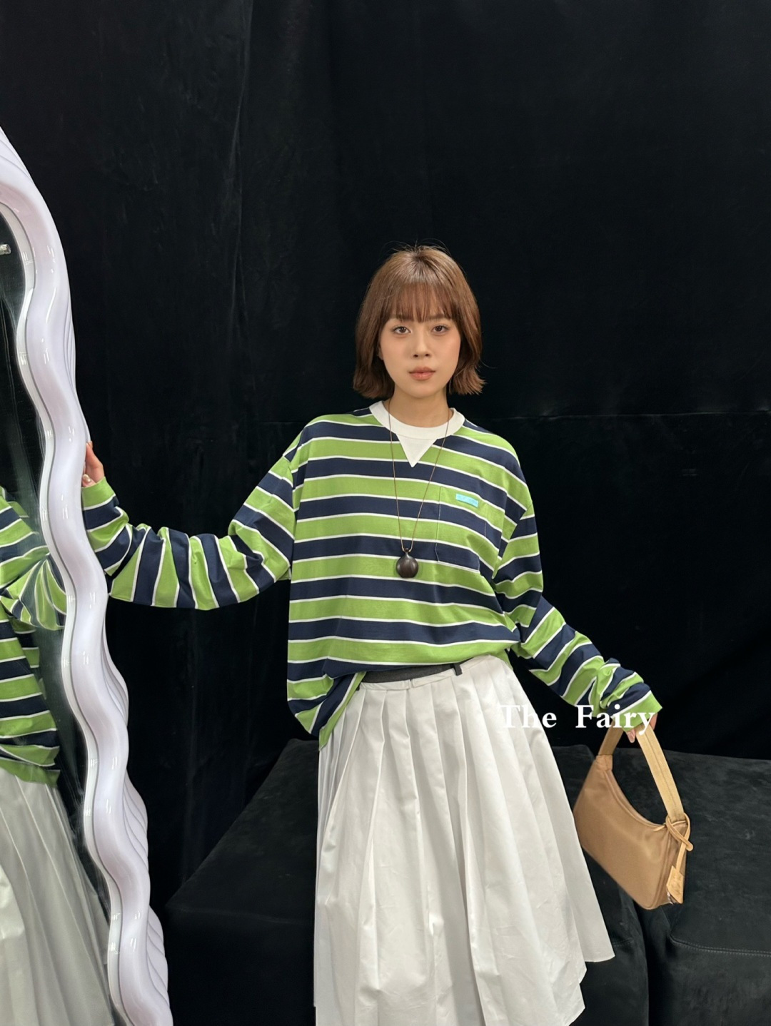 NO:732372,,,19860909,,,Women's clothing