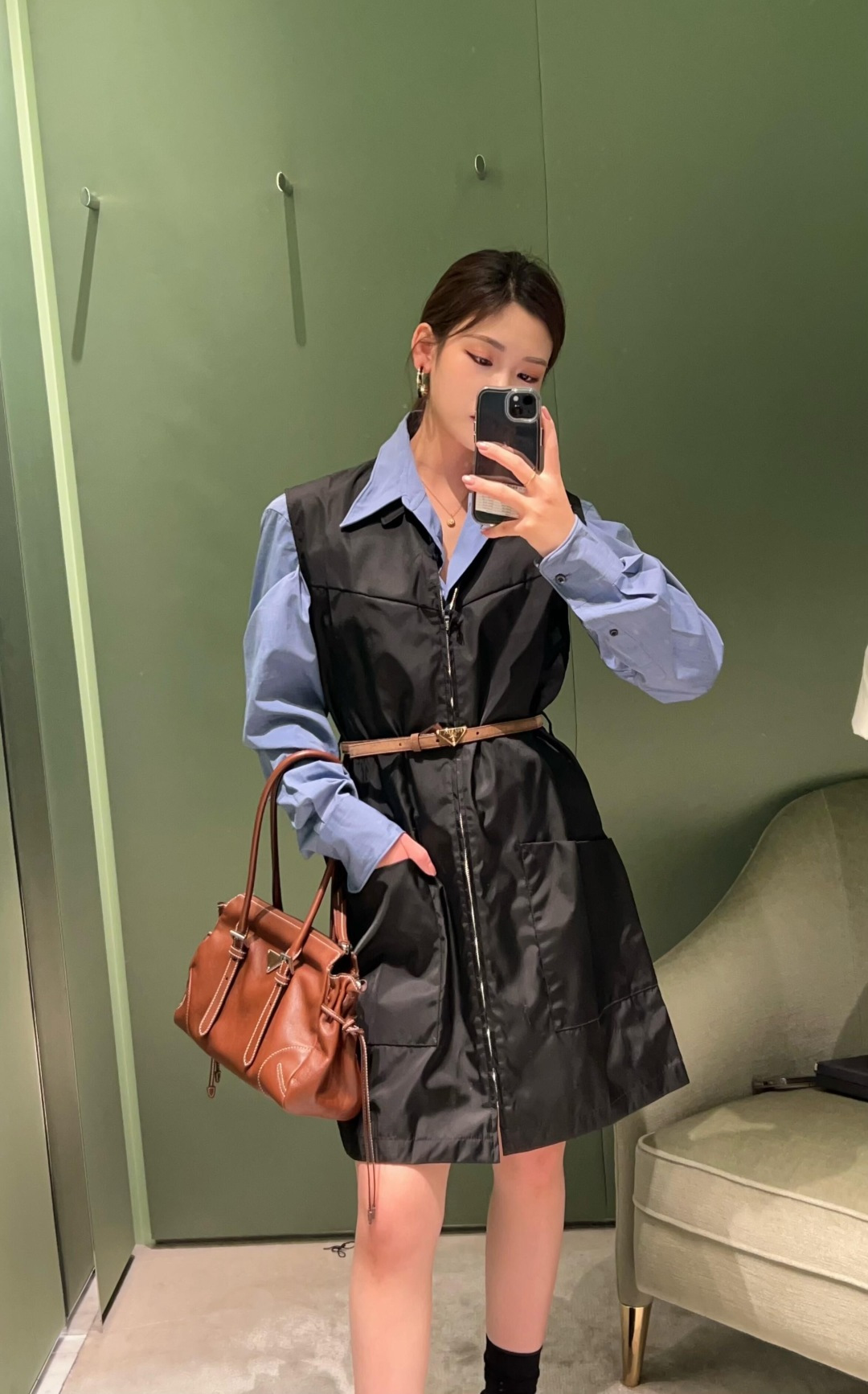 NO:734761,,,19860909,,,Women's clothing