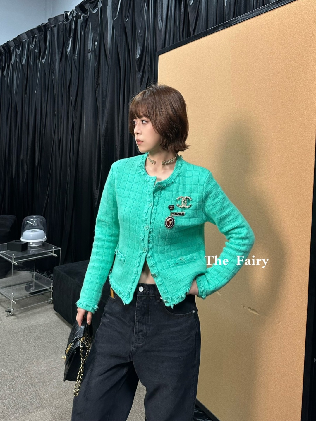 NO:735704,,,19860909,,,Women's clothing