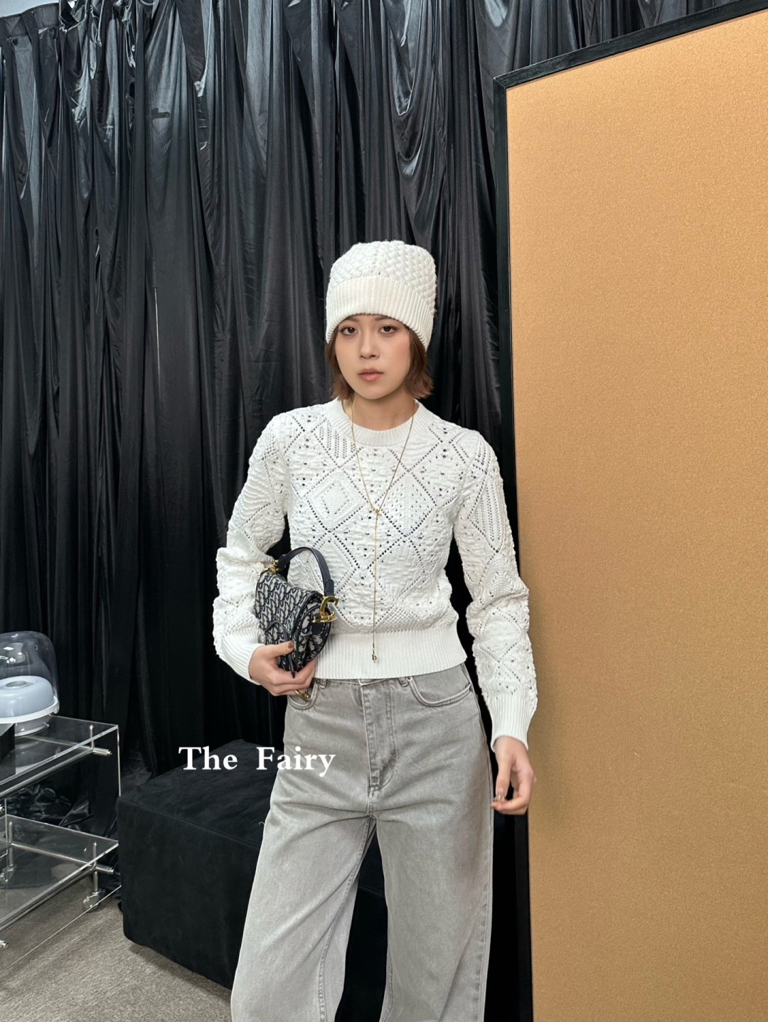 NO:735668,,,19860909,,,Women's clothing