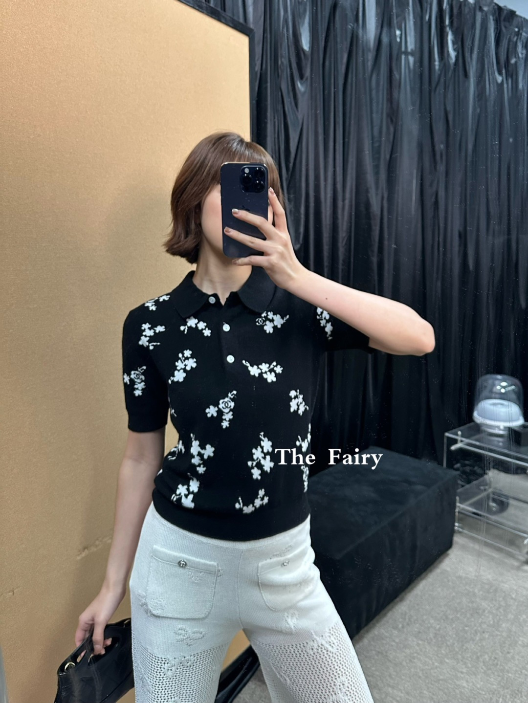 NO:735676,,,19860909,,,Women's clothing