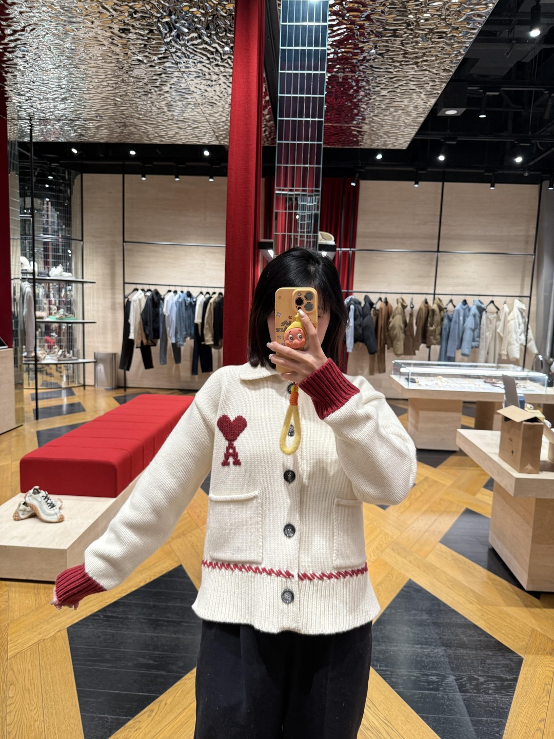 NO:736074,,,19860909,,,Women's clothing