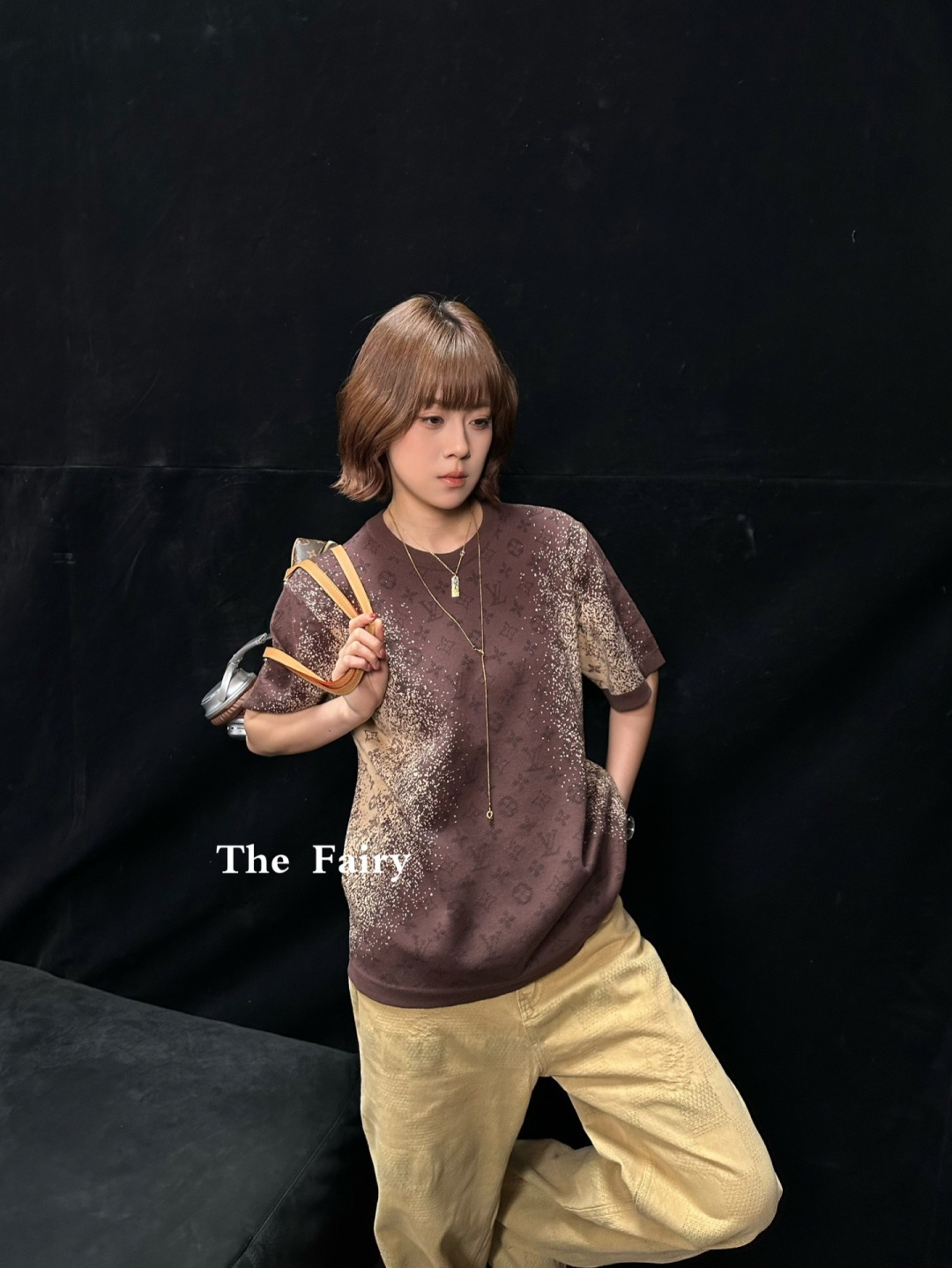 NO:737312,,,19860909,,,Women's clothing