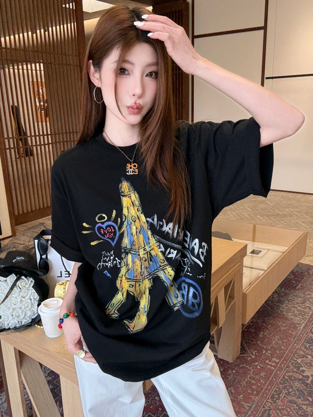 NO:740184,,,19860909,,,Women's clothing