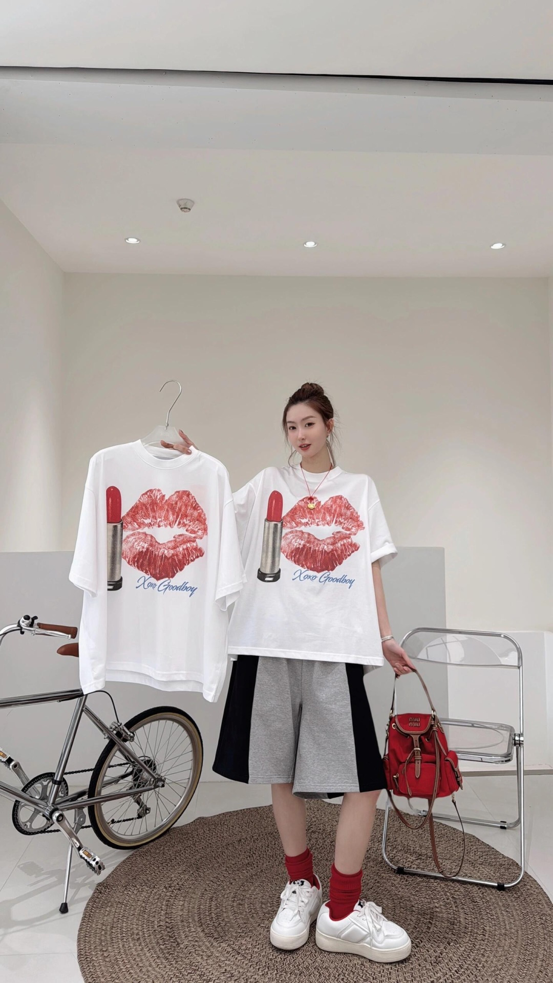 NO:749738,,,19860909,,,Women's clothing