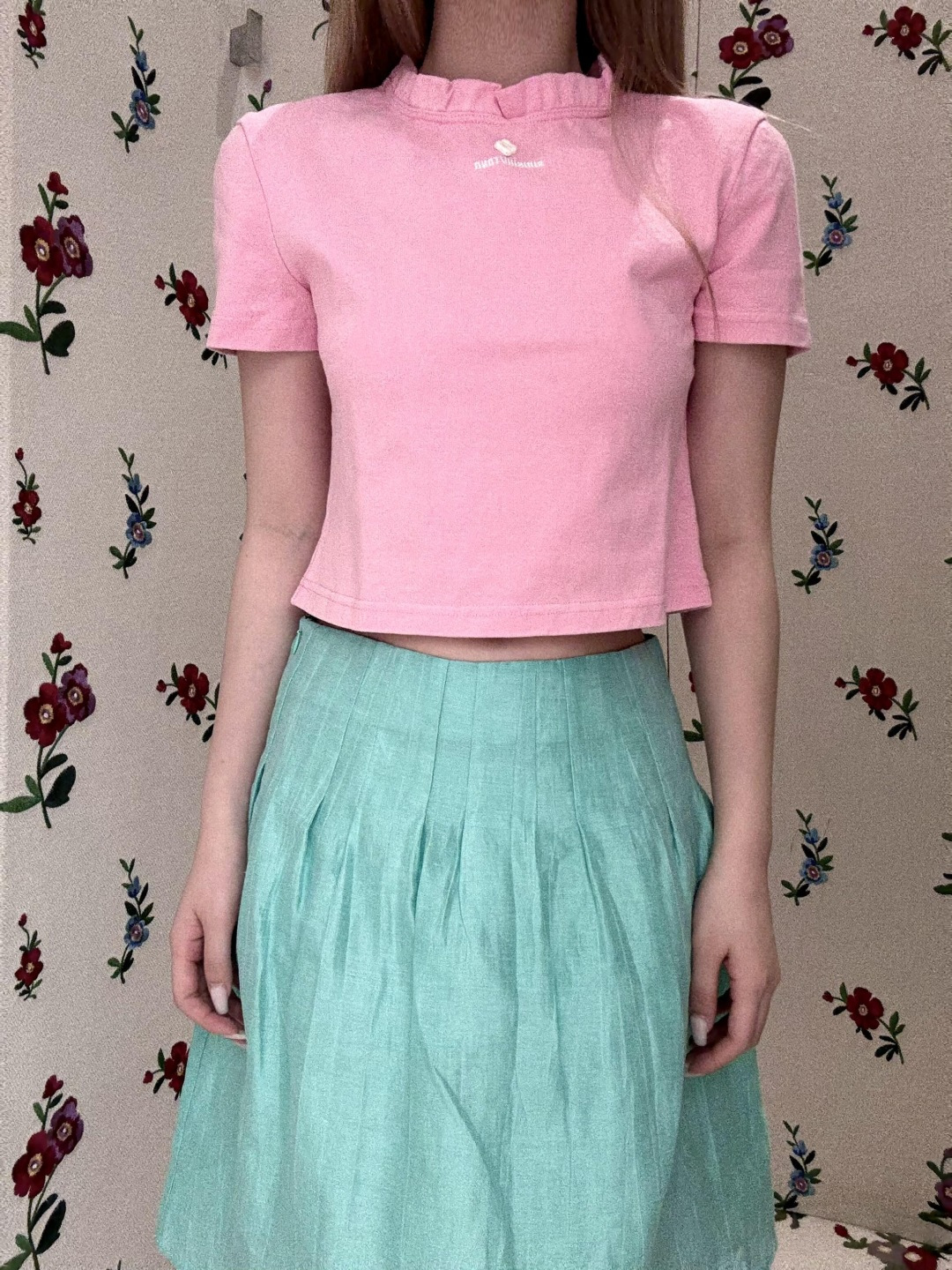 NO:758001,,,19860909,,,Women's clothing