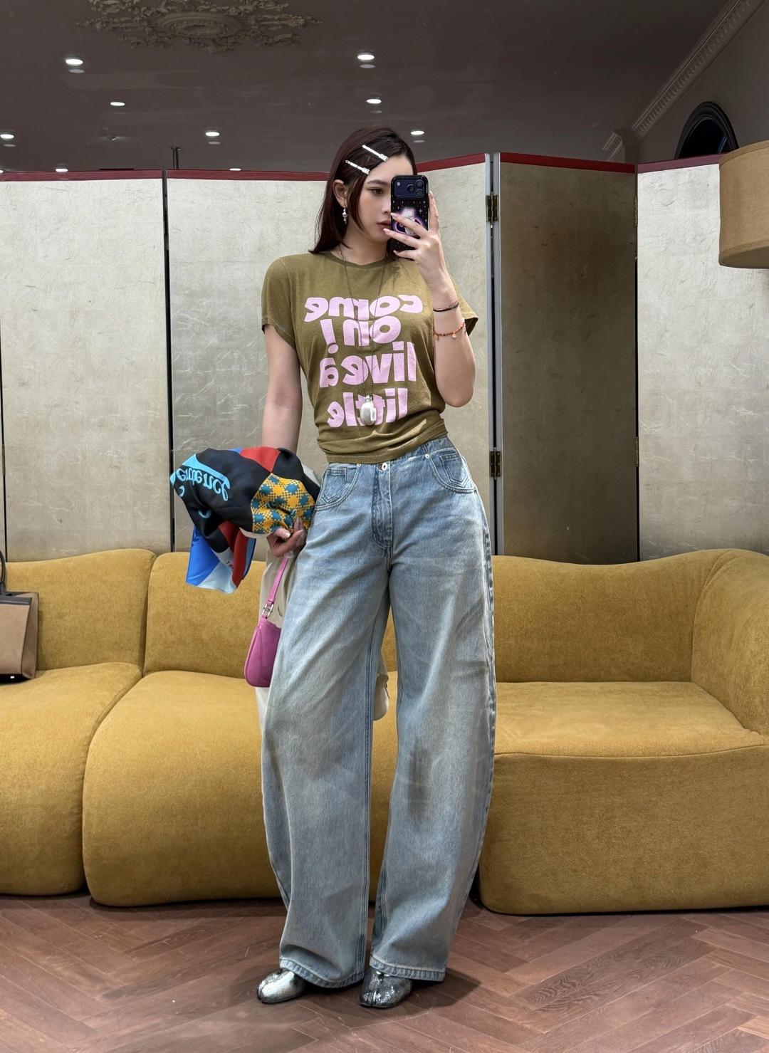 NO:762288,,,19860909,,,Women's clothing