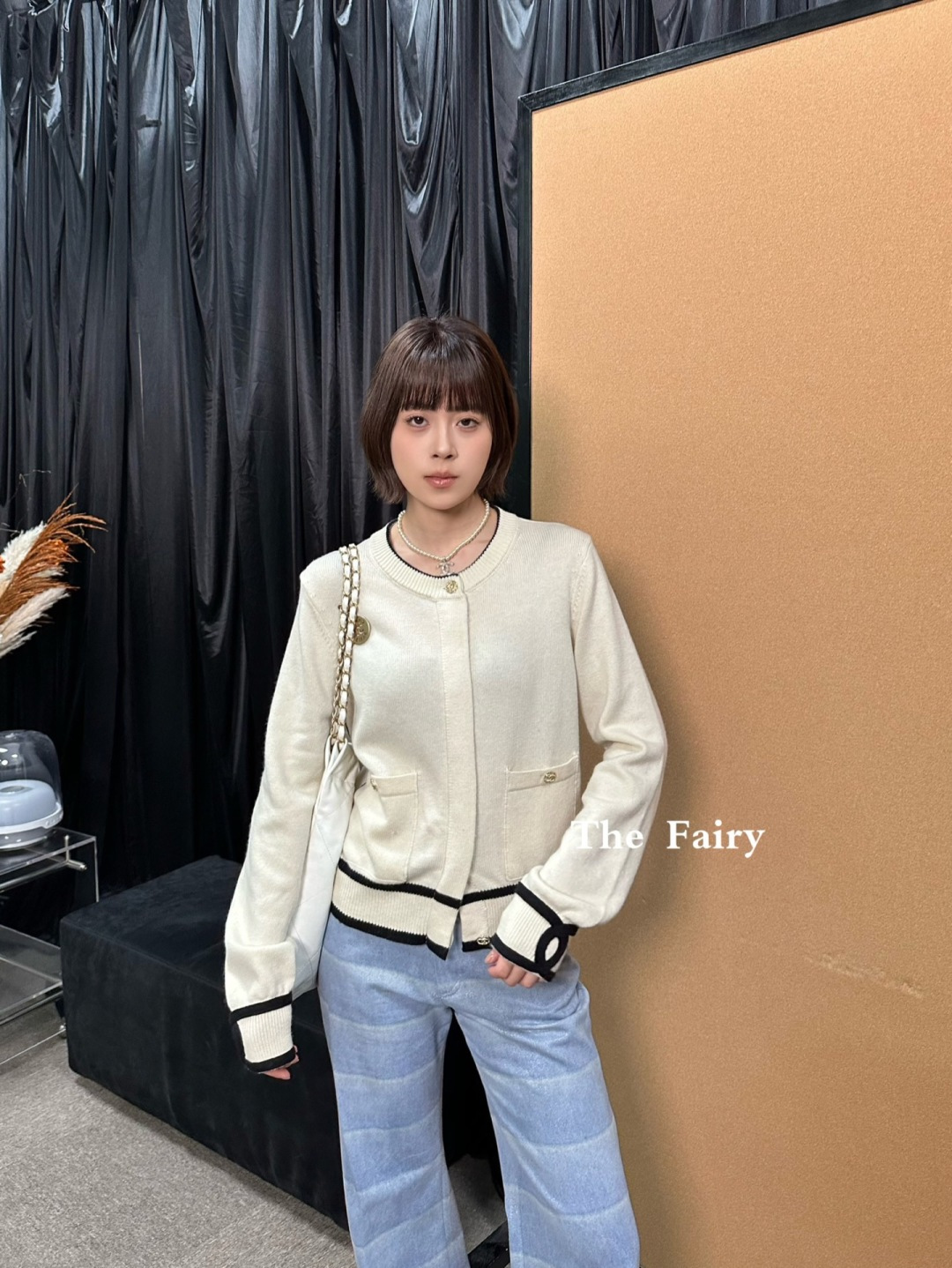 NO:790828,,,19860909,,,Women's clothing