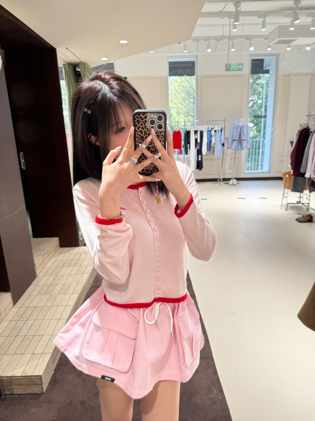 NO:794875,,,19860909,,,Women's clothing
