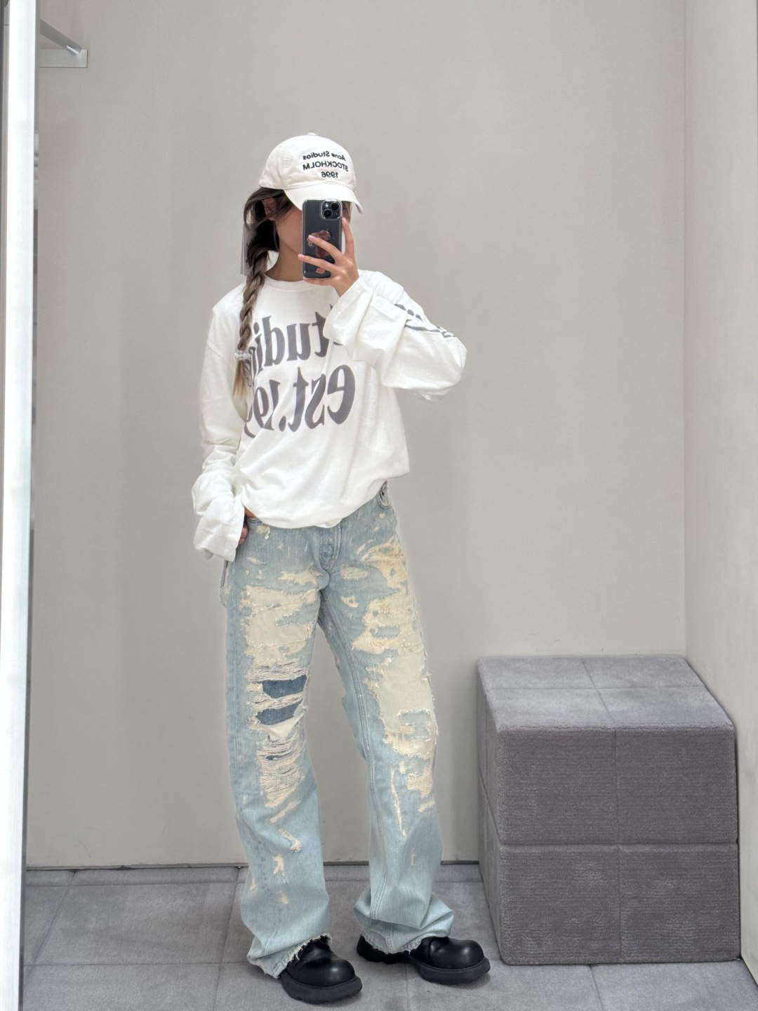 NO:798590,,,19860909,,,Women's clothing
