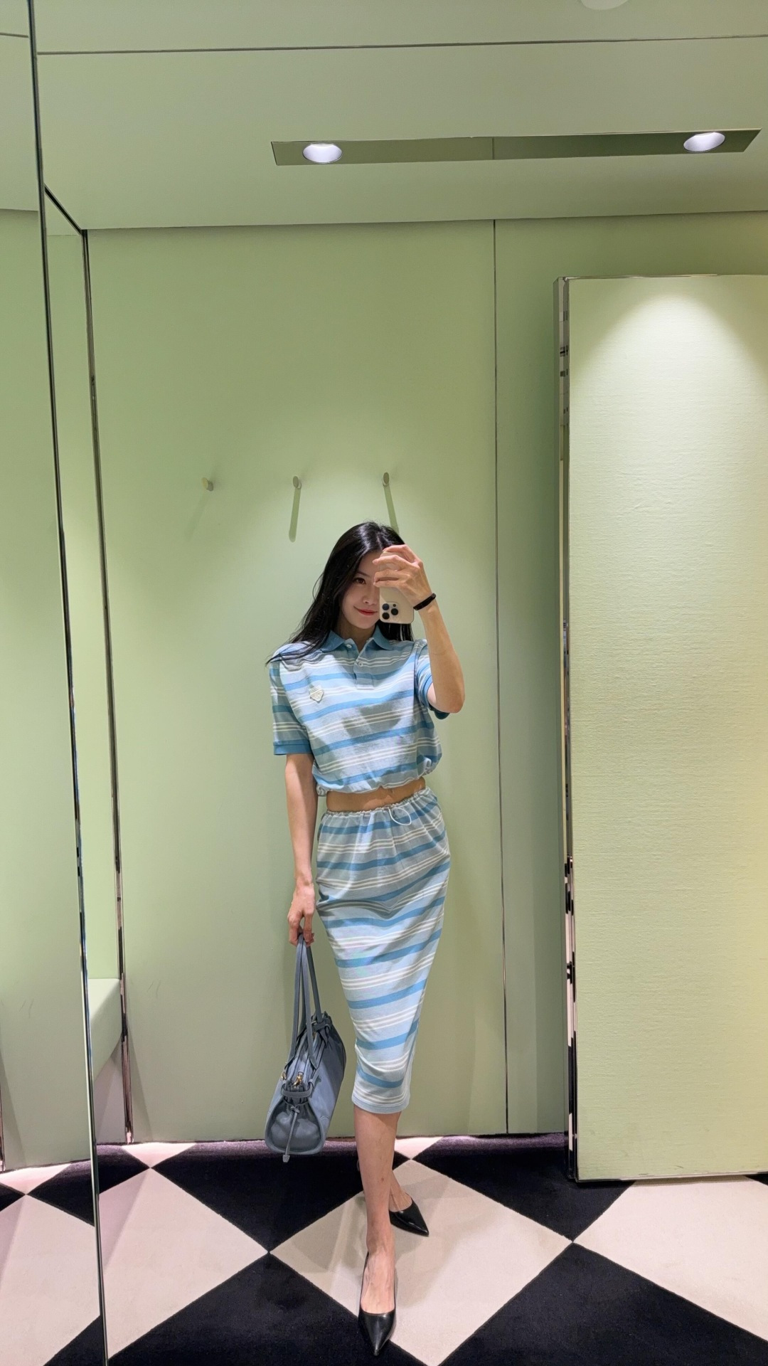 NO:798902,,,19860909,,,Women's clothing