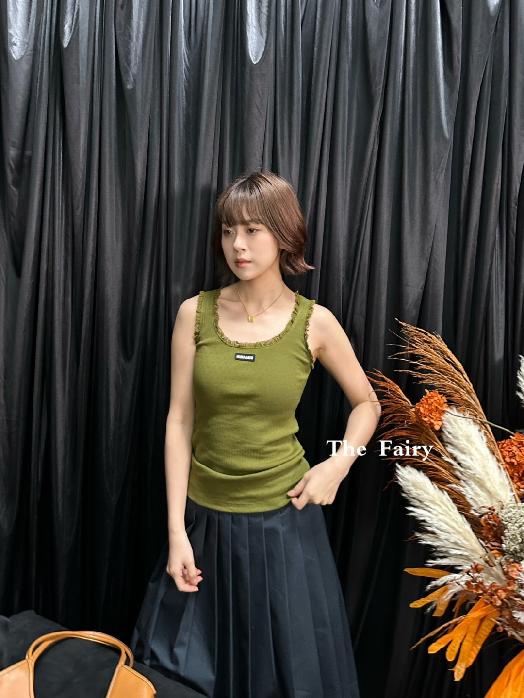 NO:798870,,,19860909,,,Women's clothing