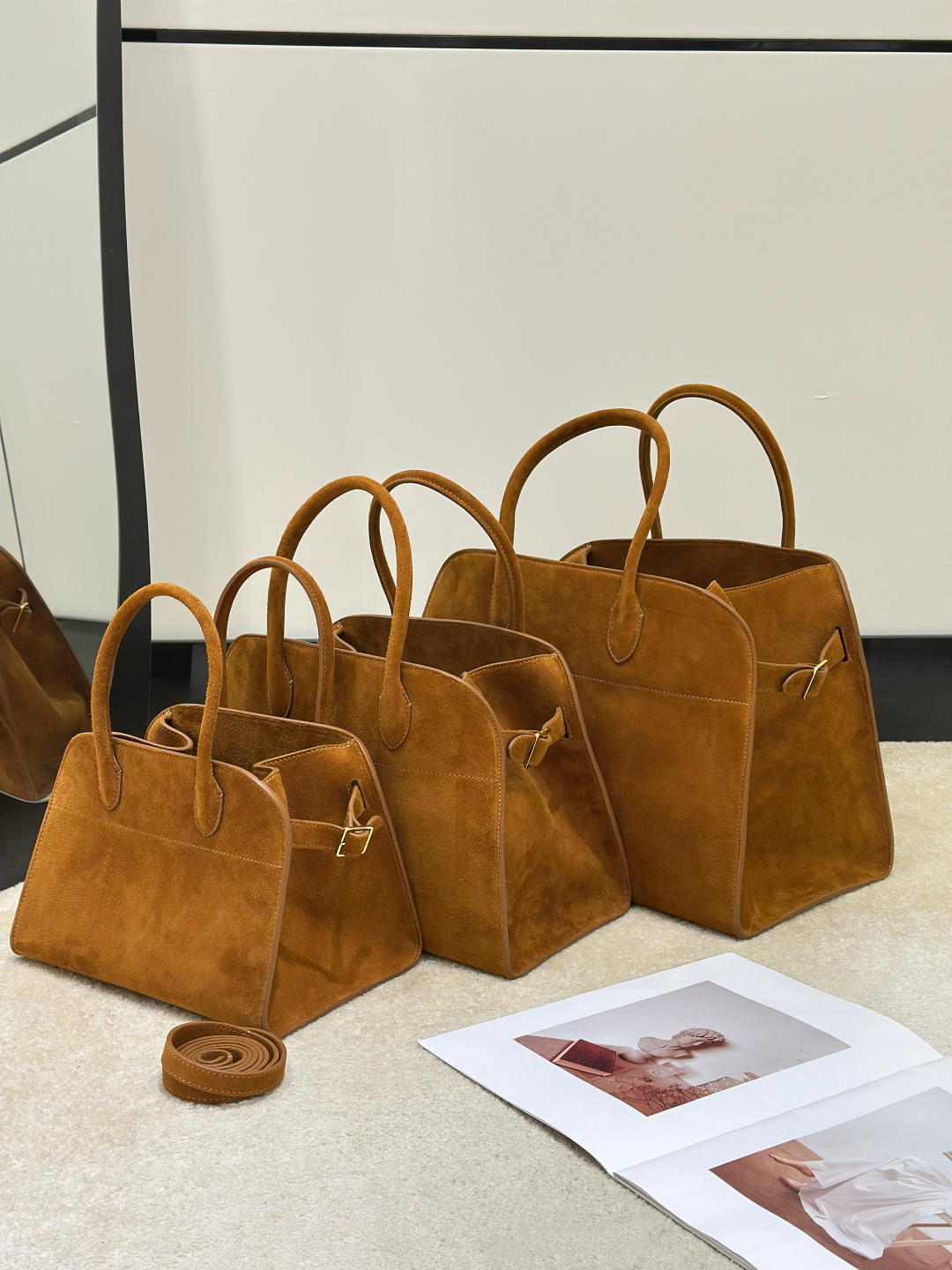 더로우 가방 75969 The Row Bag