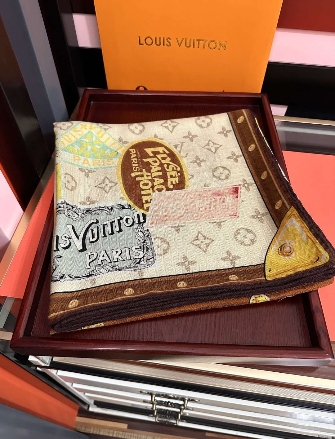 ❤️新款LV   2026高品质 官网同步【双面同色】经典优雅[礼物]~气质到骨子里[色]新一季的面料超