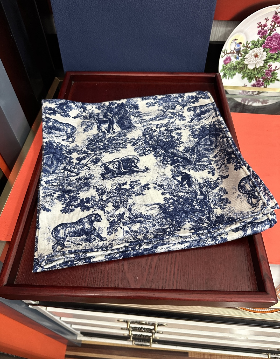 新款 2026迪奥。双面同色【动物丛林】最流行的花型 太美了[吃瓜]下手一定要快[嘴唇]四季都可以用[勾