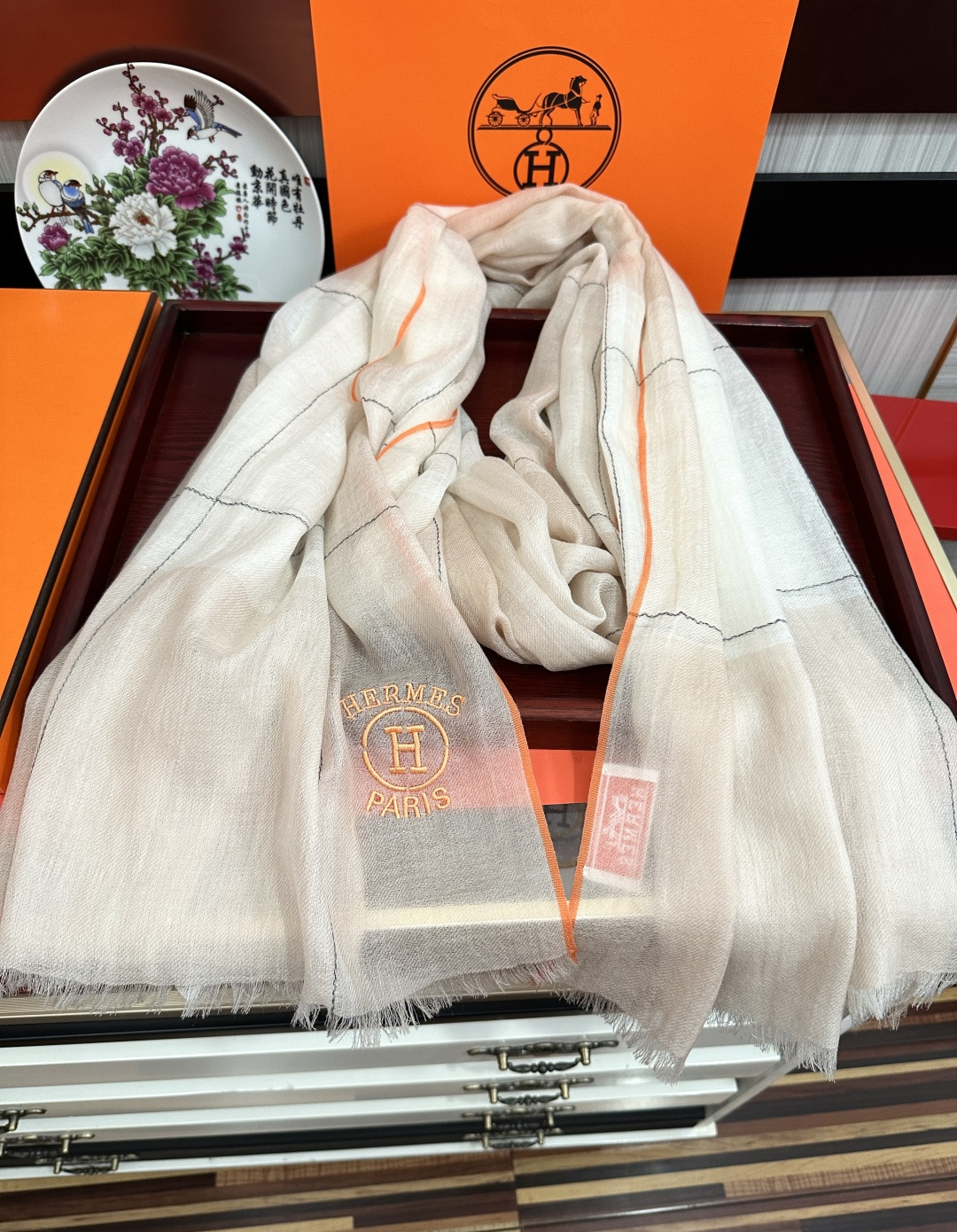 爱马士🧣2026 太美了[庆祝]万众瞩目经典版到货🎆最优质的年轻设计师推出的最新概念👓搭配调色纱染再色织